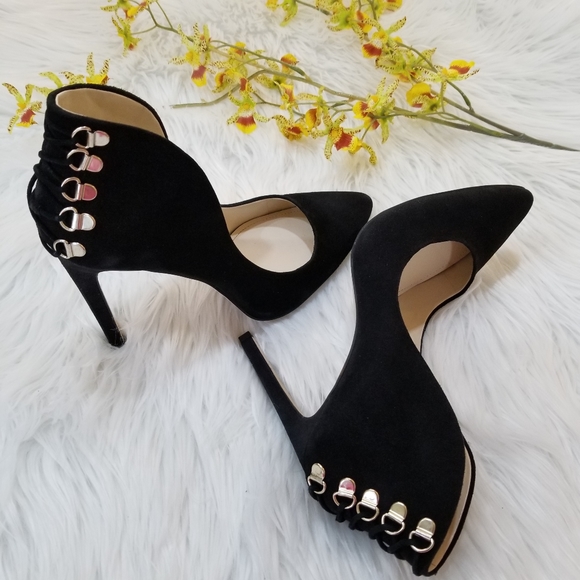 BCBGeneration Shoes - BCBGeneration Black Pointed Toe Heels Size 10M.